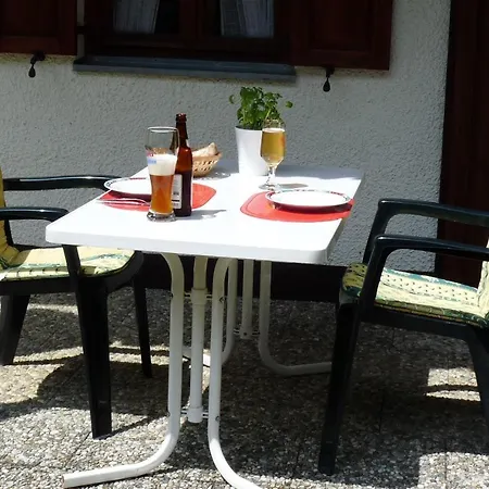 Ferienhaus 12 *